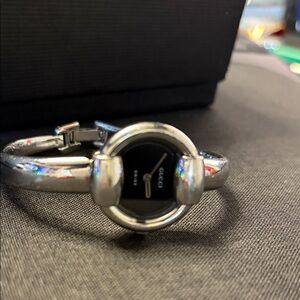 Gucci Black and Silver bangel bracelet
